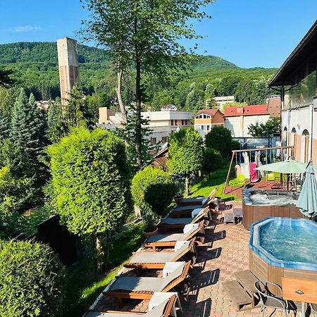 Hotel Suprem Băile Olăneşti Екстериор снимка
