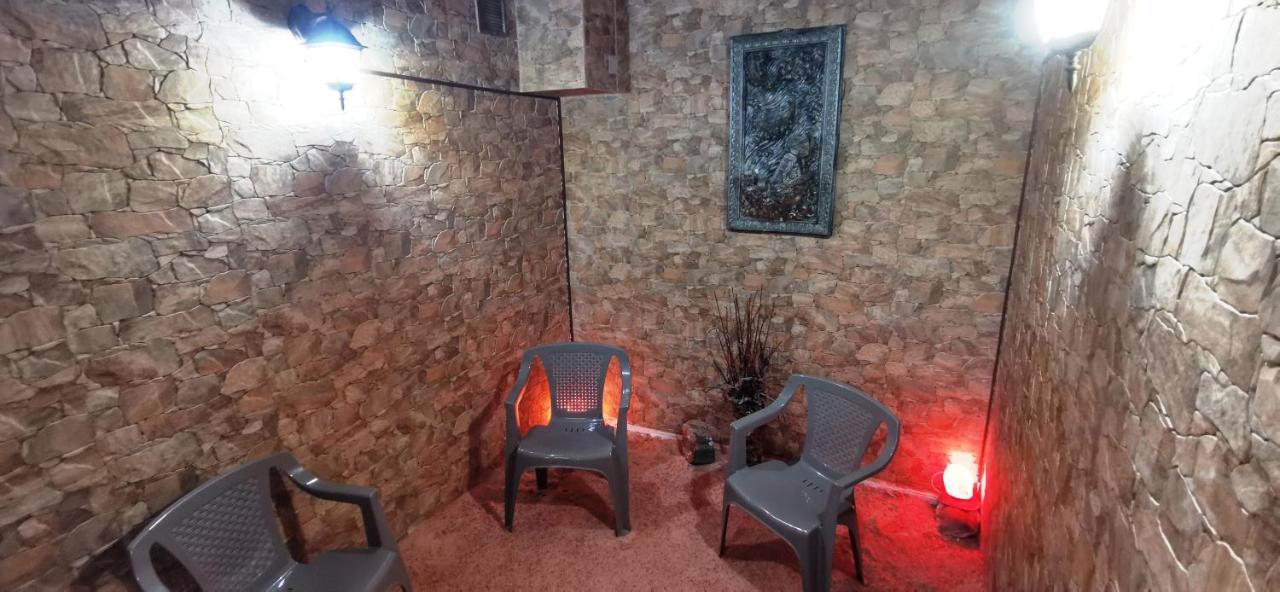 Hotel Suprem Băile Olăneşti Екстериор снимка