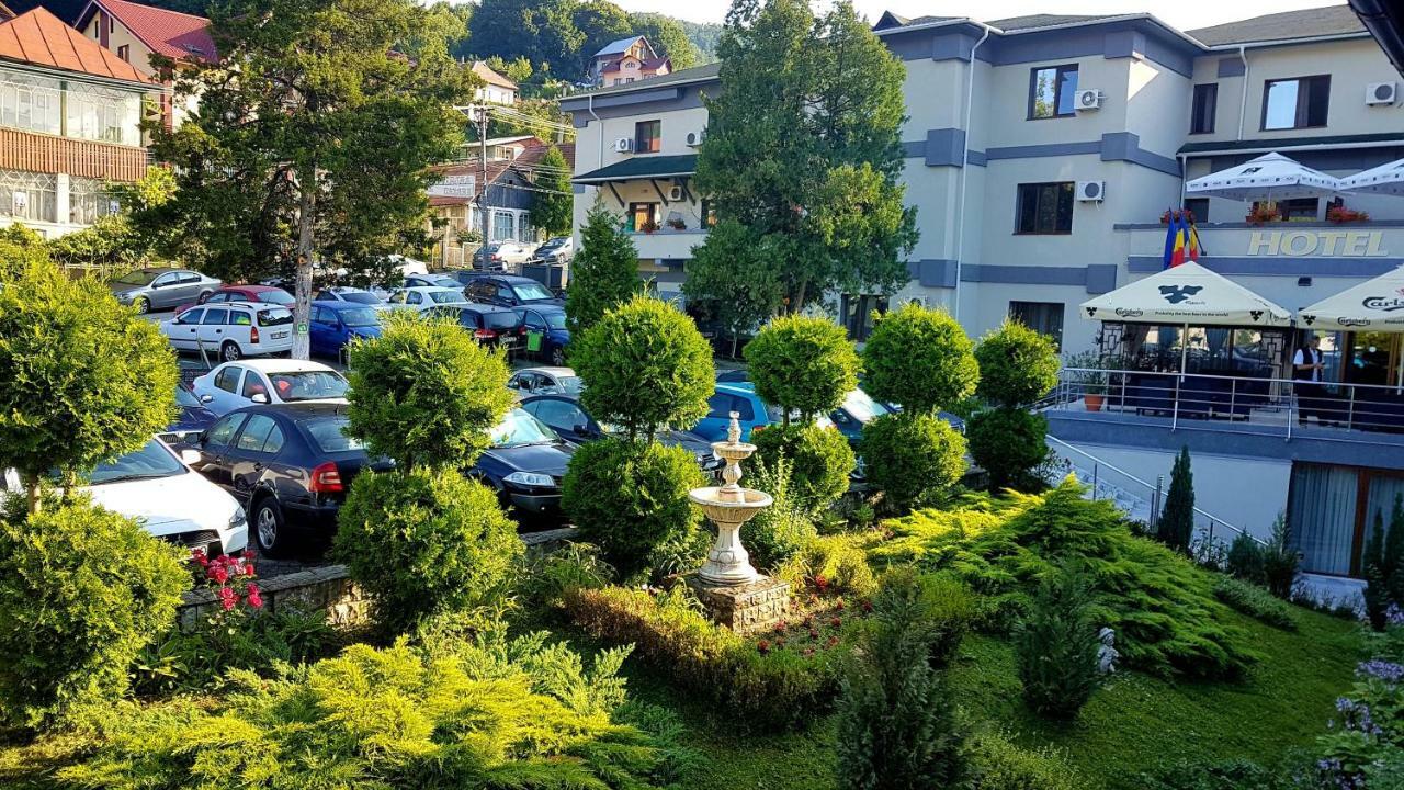 Hotel Suprem Băile Olăneşti Екстериор снимка