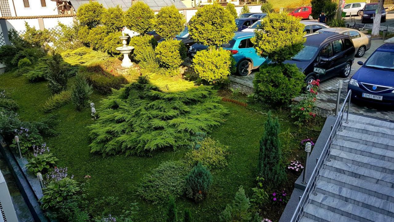 Hotel Suprem Băile Olăneşti Екстериор снимка
